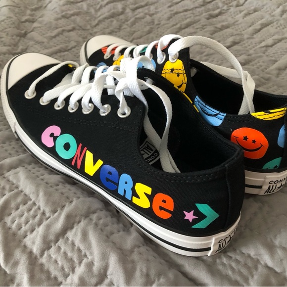 Converse Other - BRAND NEW NEVER WORN CONVERSE